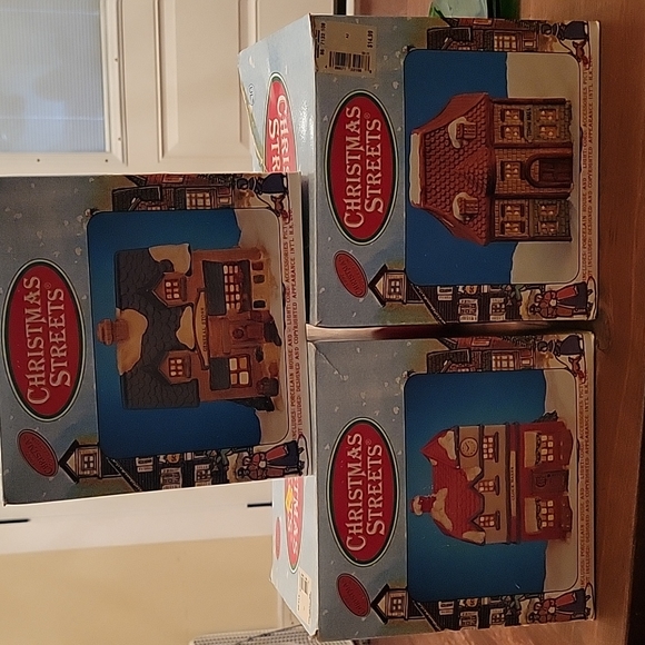 Light Up Christmas Village - Picture 6 of 6